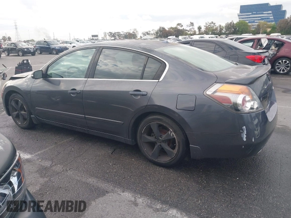 2007 Nissan Altima SL with VIN 1N4BL21E07N435982, listed as a IAAI auction lot 42044317 with 165,875 mi miles and . Bid and sale history available at carsss.com. Image 14.