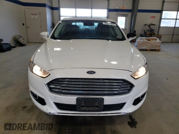 2013 Ford Fusion Titanium Hybrid with VIN 3FA6P0RU4DR334703, listed as a Copart auction lot 48821865 with 155,507 mi miles and Clean title. Bid and sale history available at DreamBid. Image 5.