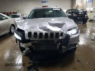 2019 Jeep Cherokee Latitude with VIN 1C4PJMCB3KD255284, listed as a Copart auction lot 46167495 with 95,166 mi miles and Salvage Title. Bid and sale history available at carsss.com. Image 5.