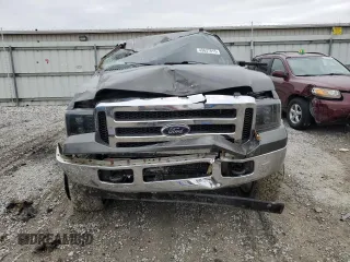 2005 Ford F-350 XL z VIN 1FTWX31P25EB39463, wystawiony jako Copart lot #49637815 z przebiegiem Nie podano mil oraz Szkoda całkowita • Salvage title. Historia ofert i sprzedaży dostępna na DreamBid. Obrazek 5.