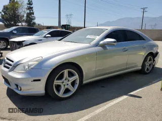 2009 Mercedes-Benz CLS 550 with VIN WDDDJ72X49A144598, listed as a Copart auction lot 62664585 with 130,412 mi miles and Salvage title. Bid and sale history available at DreamBid. Image 1.