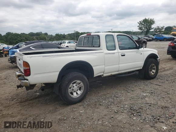 1996 Toyota Tacoma with VIN 4TAWN72N6TZ098086, listed as a Copart auction lot 64566685 with 379,805 mi miles and Salvage title. Bid and sale history available at DreamBid. Image 3.