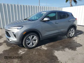 2024 Buick Encore GX Preferred с VIN KL4AMBS23RB119031, выставлен на аукционе Copart как лот 54696885 с пробегом 17 779 миль миль и Чистый • Clean title. История ставок и продаж доступна на DreamBid. Изображение 1.