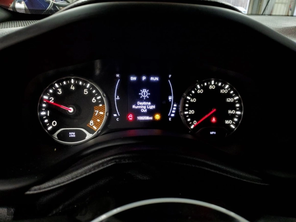 2020 Jeep Renegade Sport with VIN ZACNJAAB3LPL03293, listed as a Copart auction lot 83691994 with 105,208 mi miles and Salvage Title. Bid and sale history available at carsss.com. Image 9.