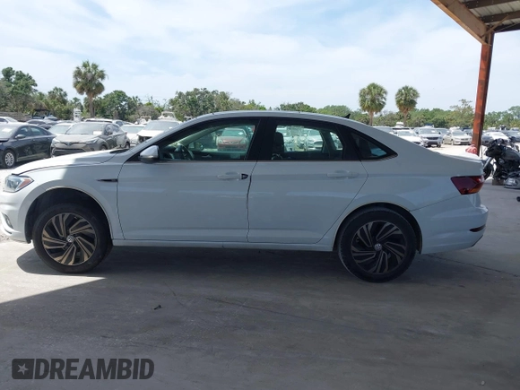 2019 Volkswagen Jetta SEL Premium с VIN 3VWGB7BU6KM168451, выставлен на аукционе IAAI как лот 42090183 с пробегом 75 851 миль миль и . История ставок и продаж доступна на DreamBid. Изображение 13.