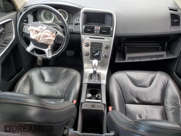 2013 Volvo XC60 T6 with VIN YV4902DZ5D2455011, listed as a Copart auction lot 61274115 with 159,162 mi miles and Salvage title. Bid and sale history available at DreamBid. Image 8.