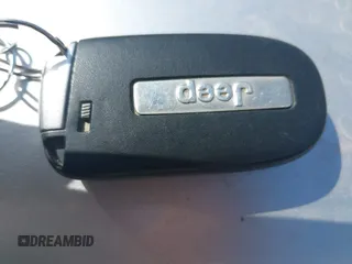 2017 Jeep Cherokee Limited with VIN 1C4PJMDB8HW512130, listed as a IAAI auction lot 41708722 with 88,943 mi miles and . Bid and sale history available at DreamBid. Image 11.