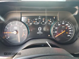 2018 Chevrolet Camaro ZL1 with VIN 1G1FJ1R61J0123661, listed as a Copart auction lot 47317855 with 36,043 mi miles and Salvage Title. Bid and sale history available at DreamBid. Image 9.