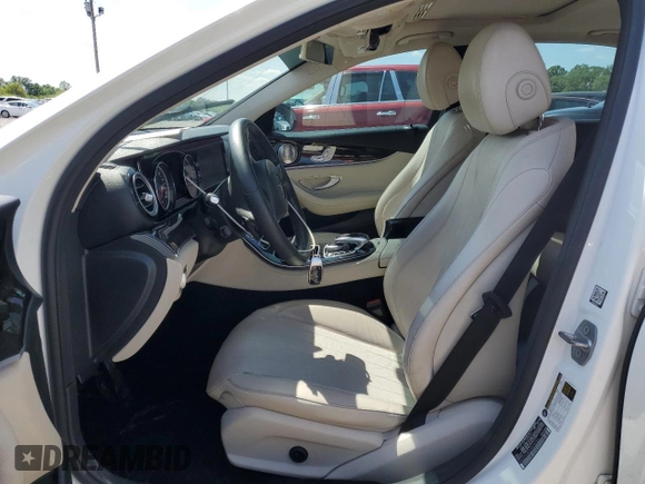 2017 Mercedes-Benz E 300 Luxury with VIN WDDZF4JB3HA074523, listed as a Copart auction lot 52314735 with 130,619 mi miles and Salvage Title. Bid and sale history available at DreamBid. Image 7.
