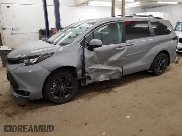 2024 Toyota Sienna LE with VIN 5TDCSKFCXRS123366, listed as a Copart auction lot 78481764 with 0 mi miles and Salvage Title. Bid and sale history available at carsss.com. Image 1.