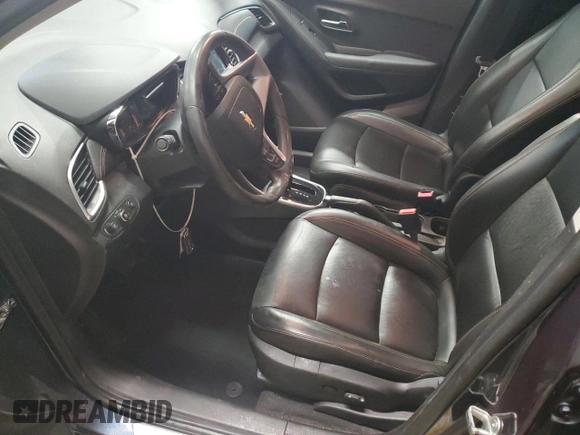 2018 Chevrolet Trax Premier with VIN 3GNCJRSB3JL321152, listed as a Copart auction lot 45167725 with 94,186 mi miles and Salvage Title. Bid and sale history available at carsss.com. Image 7.