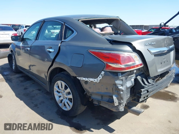 2014 Nissan Altima S with VIN 1N4AL3AP2EN334894, listed as a IAAI auction lot 41761285 with 138,636 mi miles and . Bid and sale history available at carsss.com. Image 3.