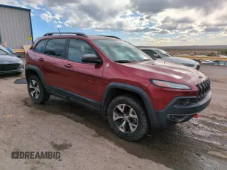 2015 Jeep Cherokee Trailhawk z VIN 1C4PJMBSXFW649425, wystawiony jako Copart lot #52900735 z przebiegiem 89 345 mil mil oraz Szkoda całkowita • Salvage title. Historia ofert i sprzedaży dostępna na DreamBid. Obrazek 4.