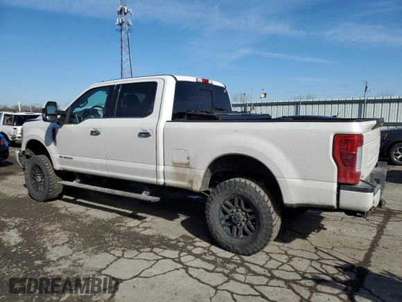 2017 Ford F-350 Platinum with VIN 1FT8W3BT2HEF08950, listed as a Copart auction lot 44521175 with 113,237 mi miles and Salvage Title. Bid and sale history available at DreamBid. Image 2.