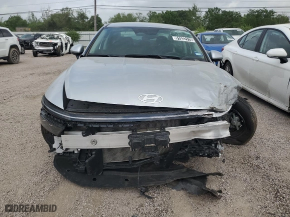 2025 Hyundai Sonata SEL with VIN KMHL64JA3SA454827, listed as a Copart auction lot 51522175 with 2,690 mi miles and Non Repairable. Bid and sale history available at carsss.com. Image 5.