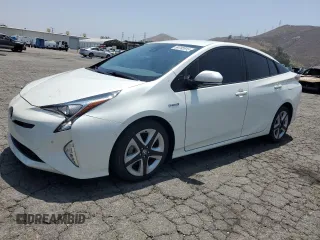 2016 Toyota Prius Four z VIN JTDKARFUXG3020768, wystawiony jako Copart lot #59792815 z przebiegiem 112 635 mil mil oraz Szkoda całkowita • Salvage title. Historia ofert i sprzedaży dostępna na DreamBid. Obrazek 1.