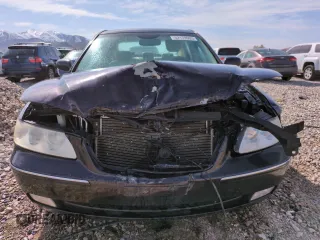 2006 Hyundai Azera SE with VIN KMHFC46F36A057974, listed as a Copart auction lot 52179905 with 142,391 mi miles and Salvage Title. Bid and sale history available at DreamBid. Image 5.