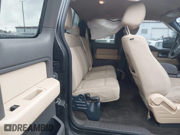 2014 Ford F-150 XL with VIN 1FTFX1EF9EFA08353, listed as a IAAI auction lot 41064612 with 140,025 mi miles. Bid and sale history available at carsss.com. Image 8.
