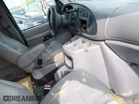 2002 Ford Econoline Passenger XL с VIN 1FBSS31L02HB38501, выставлен на аукционе IAAI как лот 42180323 с пробегом 128 327 миль миль и . История ставок и продаж доступна на DreamBid. Изображение 5.