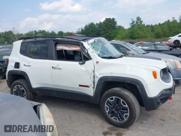 2016 Jeep Renegade Trailhawk with VIN ZACCJBCT1GPC60715, listed as a IAAI auction lot 42460460 with 124,061 mi miles and . Bid and sale history available at DreamBid. Image 13.