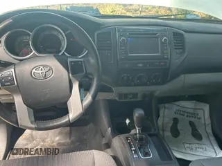 2013 Toyota Tacoma PreRunner with VIN 5TFTU4GN5DX036659, listed as a Copart auction lot 45336295 with 82,694 mi miles and Clean Title. Bid and sale history available at carsss.com. Image 9.