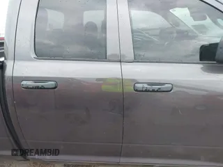 2021 Ram 1500 Tradesman z VIN 1C6RR6FG4MS521082, wystawiony jako IAAI lot #42482516 z przebiegiem 34 111 mil mil oraz . Historia ofert i sprzedaży dostępna na DreamBid. Obrazek 13.