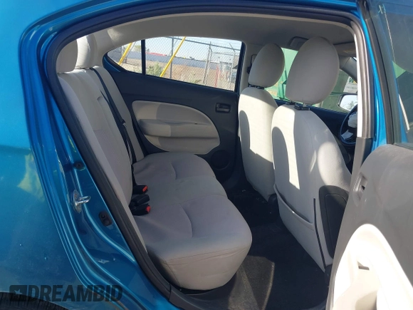 2017 Mitsubishi Mirage ES z VIN ML32F3FJ1HHF12619, wystawiony jako IAAI lot #42009191 z przebiegiem 81 701 mil mil oraz . Historia ofert i sprzedaży dostępna na DreamBid. Obrazek 8.