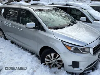 2016 Kia Sedona L with VIN KNDMA5C13G6173955, listed as a Copart auction lot 47967475 with 203,987 mi miles and Clean Title. Bid and sale history available at DreamBid. Image 1.
