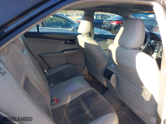 2012 Toyota Camry Hybrid XLE with VIN 4T1BD1FK3CU030064, listed as a IAAI auction lot 41872634 with 373,897 mi miles. Bid and sale history available at carsss.com. Image 8.