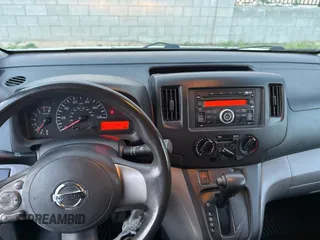 2015 Nissan NV200 SV с VIN 3N6CM0KN5FK697724, выставлен на аукционе Copart как лот 59639505 с пробегом 64 720 миль миль и Чистый • Clean title. История ставок и продаж доступна на DreamBid. Изображение 9.