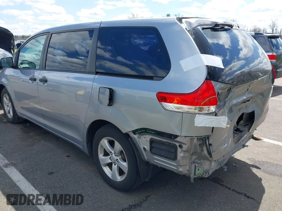 2013 Toyota Sienna L with VIN 5TDZK3DC9DS298333, listed as a IAAI auction lot 41941011 with 141,021 mi miles. Bid and sale history available at carsss.com. Image 3.