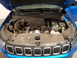 2023 Jeep Compass Latitude with VIN 3C4NJDBN0PT551447, listed as a Copart auction lot 47963485 with 21,503 mi miles and Clean Title. Bid and sale history available at DreamBid. Image 12.