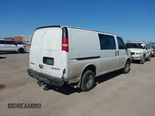 2003 Chevrolet Express Cargo with VIN 1GCGG25V931106262, listed as a IAAI auction lot 41697903 with Not Provided miles and . Bid and sale history available at DreamBid. Image 4.