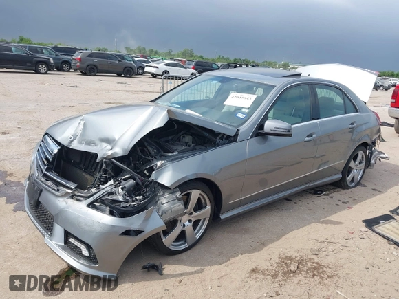 2011 Mercedes-Benz E-Class E 350 Luxury with VIN WDDHF5GB9BA382151, listed as a IAAI auction lot 42045643 with 120,535 mi miles. Bid and sale history available at carsss.com. Image 16.