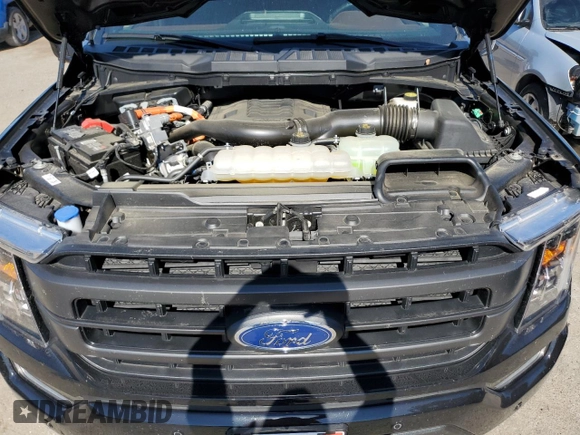 2023 Ford F-150 XL z VIN 1FTFW1ED9PFC82849, wystawiony jako Copart lot #57605605 z przebiegiem 22 823 mil mil oraz Szkoda całkowita • Salvage title. Historia ofert i sprzedaży dostępna na DreamBid. Obrazek 11.