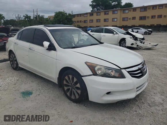 2011 Honda Accord EX-L z VIN 1HGCP3F86BA027595, wystawiony jako Copart lot #56457015 z przebiegiem 167 410 mil mil oraz Szkoda całkowita • Salvage title. Historia ofert i sprzedaży dostępna na DreamBid. Obrazek 4.