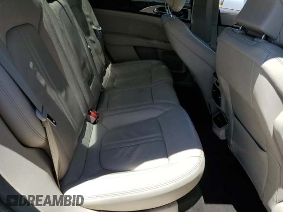 2019 Lincoln MKZ Hybrid Reserve I with VIN 3LN6L5LU6KR605765, listed as a Copart auction lot 64792915 with 46,298 mi miles and Salvage title. Bid and sale history available at DreamBid. Image 10.