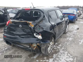 2011 Nissan Juke SL with VIN JN8AF5MV5BT018344, listed as a IAAI auction lot 41214454 with 153,110 mi miles. Bid and sale history available at carsss.com. Image 4.