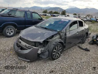 2015 Honda Civic EX-L z VIN 19XFB2F95FE251117, wystawiony jako Copart lot #71069224 z przebiegiem 109 200 mil mil oraz Szkoda całkowita • Salvage title. Historia ofert i sprzedaży dostępna na DreamBid. Obrazek 1.