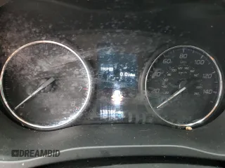 2020 Mitsubishi Outlander ES z VIN JA4AZ3A33LZ025571, wystawiony jako Copart lot #48955385 z przebiegiem 138 186 mil mil oraz Szkoda całkowita • Salvage title. Historia ofert i sprzedaży dostępna na DreamBid. Obrazek 9.