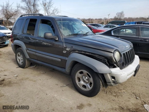 2005 Jeep Liberty Sport with VIN 1J4GL48K85W711849, listed as a Copart auction lot 46824415 with 186,117 mi miles and Salvage Title. Bid and sale history available at carsss.com. Image 4.