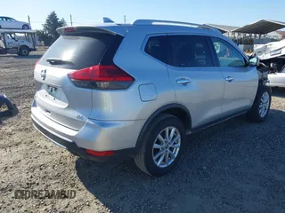 2017 Nissan Rogue SV with VIN KNMAT2MT4HP587849, listed as a IAAI auction lot 41759211 with 109,529 mi miles. Bid and sale history available at carsss.com. Image 4.