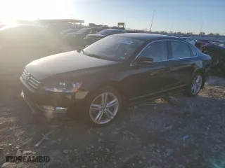 2015 Volkswagen Passat 1.8T Sport with VIN 1VWBT7A34FC122818, listed as a Copart auction lot 80027384 with 94,787 mi miles and Salvage Title. Bid and sale history available at carsss.com. Image 1.