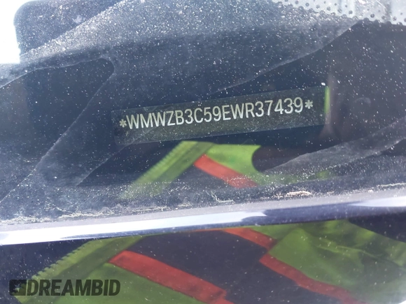 2014 MINI Countryman with VIN WMWZB3C59EWR37439, listed as a IAAI auction lot 42110149 with 181,661 mi miles and . Bid and sale history available at DreamBid. Image 12.