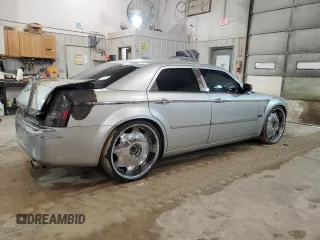 2007 Chrysler 300 Signature with VIN 2C3KA53G17H721403, listed as a Copart auction lot 87018584 with 0 mi miles and Salvage Title. Bid and sale history available at carsss.com. Image 3.