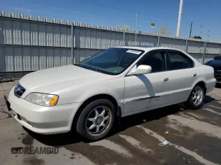 2000 Acura TL with VIN 19UUA5660YA037130, listed as a Copart auction lot 52930485 with 206,501 mi miles and Salvage Title. Bid and sale history available at carsss.com. Image 1.