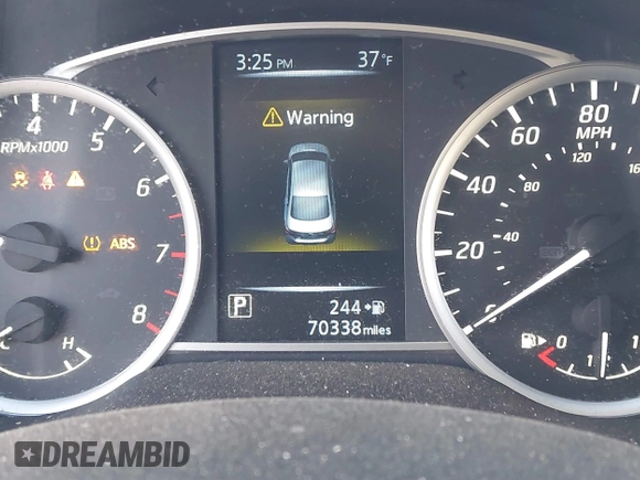 2017 Nissan Sentra SR with VIN 3N1AB7AP9HY358415, listed as a IAAI auction lot 41278687 with 70,338 mi miles and . Bid and sale history available at carsss.com. Image 7.