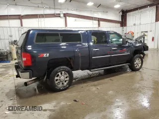 2013 Chevrolet Silverado 3500HD LT with VIN 1GC4K0C84DF141816, listed as a Copart auction lot 84689064 with 162,774 mi miles and Clean Title. Bid and sale history available at carsss.com. Image 3.