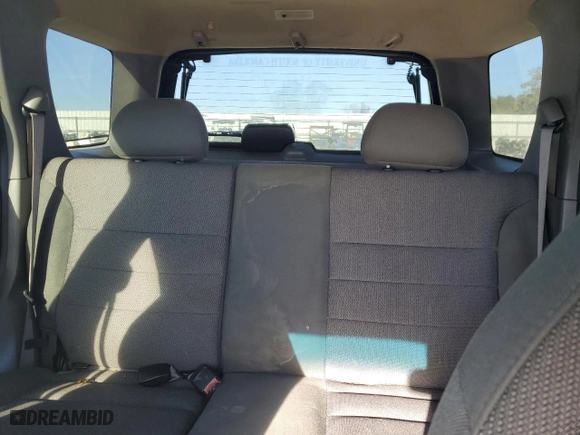 2001 Ford Escape XLT with VIN 1FMYU03171KB12159, listed as a Copart auction lot 87974165 with 0 mi miles and Salvage Title. Bid and sale history available at carsss.com. Image 10.