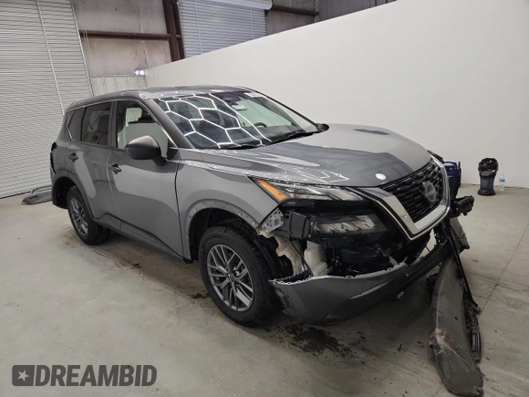 2023 Nissan Rogue S с VIN 5N1BT3AA0PC894756, выставлен на аукционе Copart как лот 61659665 с пробегом 54 904 миль миль и Списание • Salvage title. История ставок и продаж доступна на DreamBid. Изображение 4.
